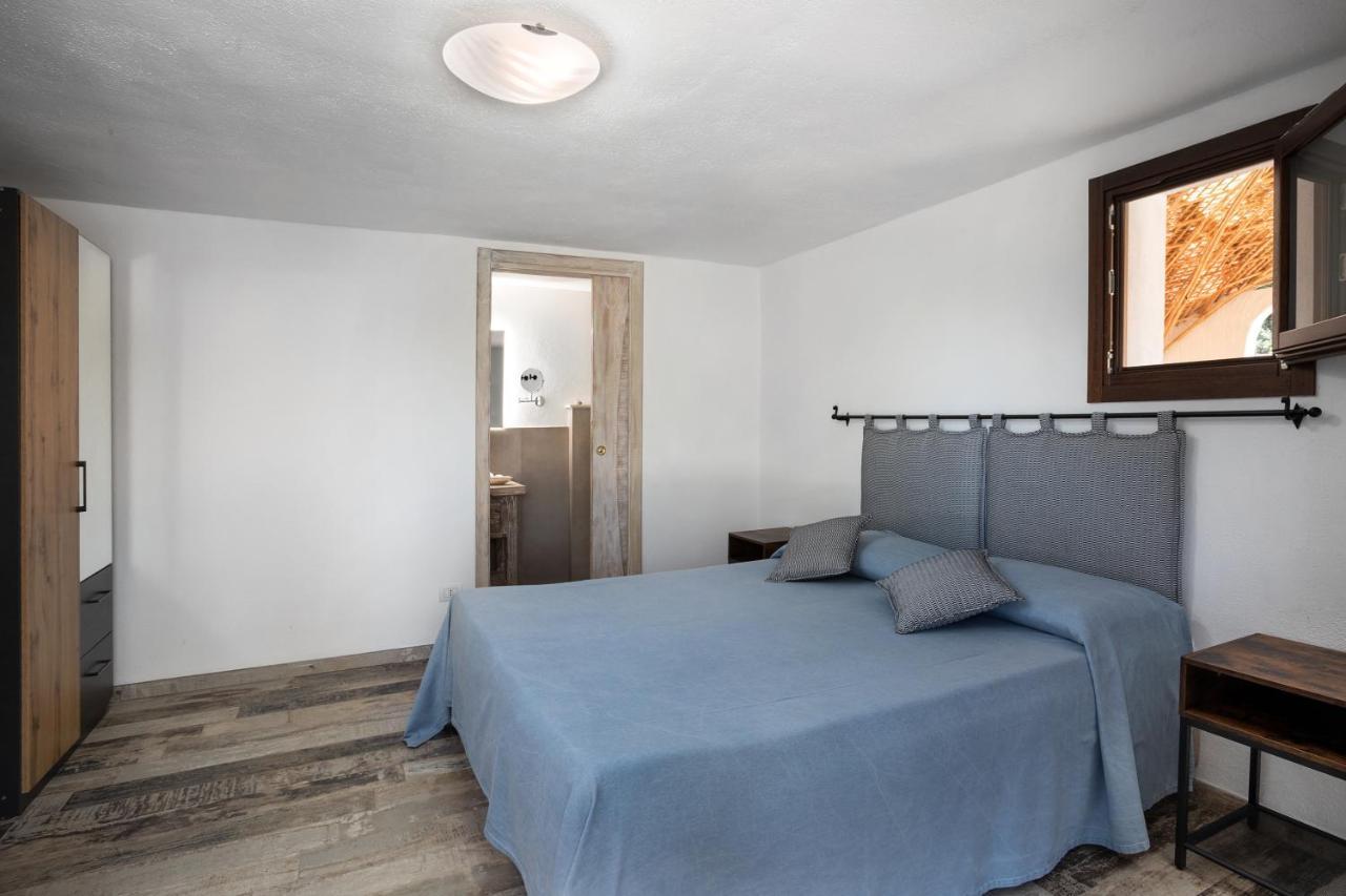 Il Mirto Bed & Breakfast Baja Sardinia Bagian luar foto
